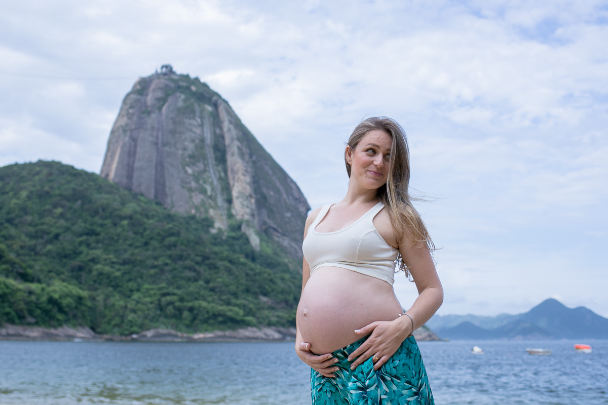 gestante, ensaio gestante, praia, rio de janeiro, família, pais de dois, irmãos, diversão, alegria, bagunça, amor, amor de mãe, mãe, gestando, pregnant, baby, babe, kids, crianças, cristo redentor, urca