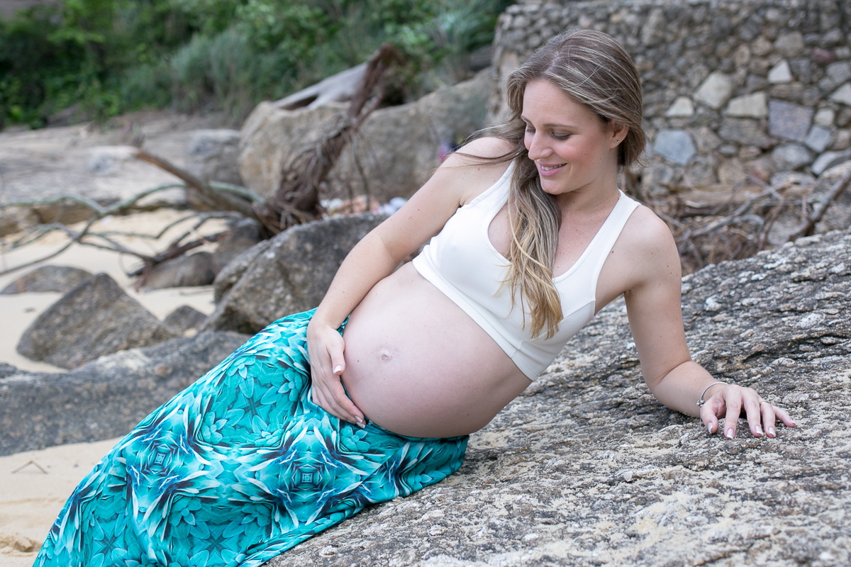 gestante, ensaio gestante, praia, rio de janeiro, família, pais de dois, irmãos, diversão, alegria, bagunça, amor, amor de mãe, mãe, gestando, pregnant, baby, babe, kids, crianças, cristo redentor, urca