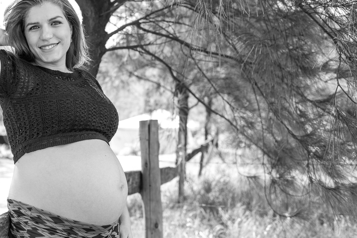 ensaio gestante, mae de menino, primeiro filho, pais de primeira viagem, família, praia, rio de janeiro, natureza, amor, sol, sal, mar, risadas, sorriso, alegria, diversão