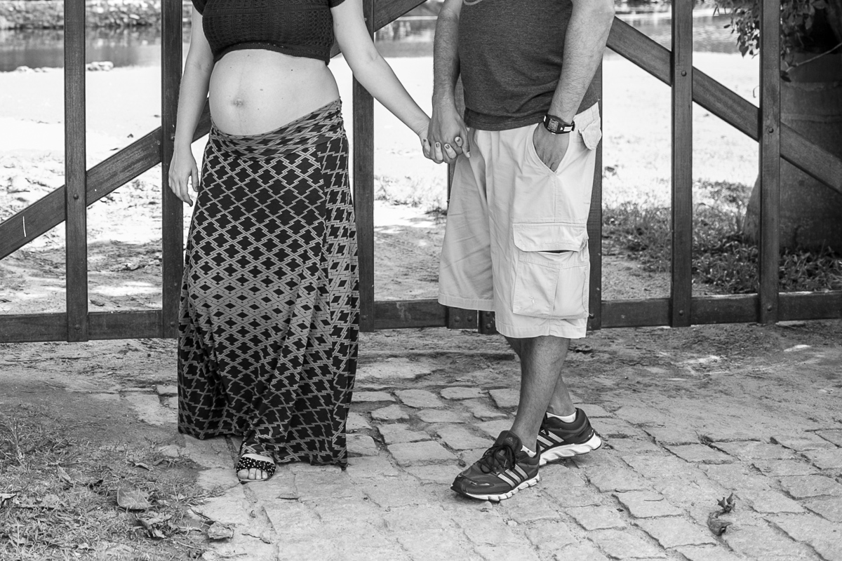 ensaio gestante, mae de menino, primeiro filho, pais de primeira viagem, família, praia, rio de janeiro, natureza, amor, sol, sal, mar, risadas, sorriso, alegria, diversão