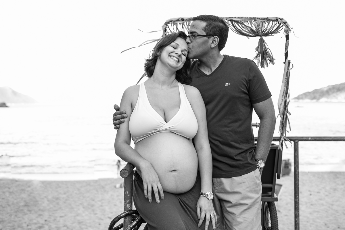 ensaio gestante, família, fotografia de família, mãe de menino, casal, praia, urca, rio de janeiro, natureza, mãe de menino, davi, amor, fotografia de amor, gestante, parto, grávida, gravidez, barriga, registro