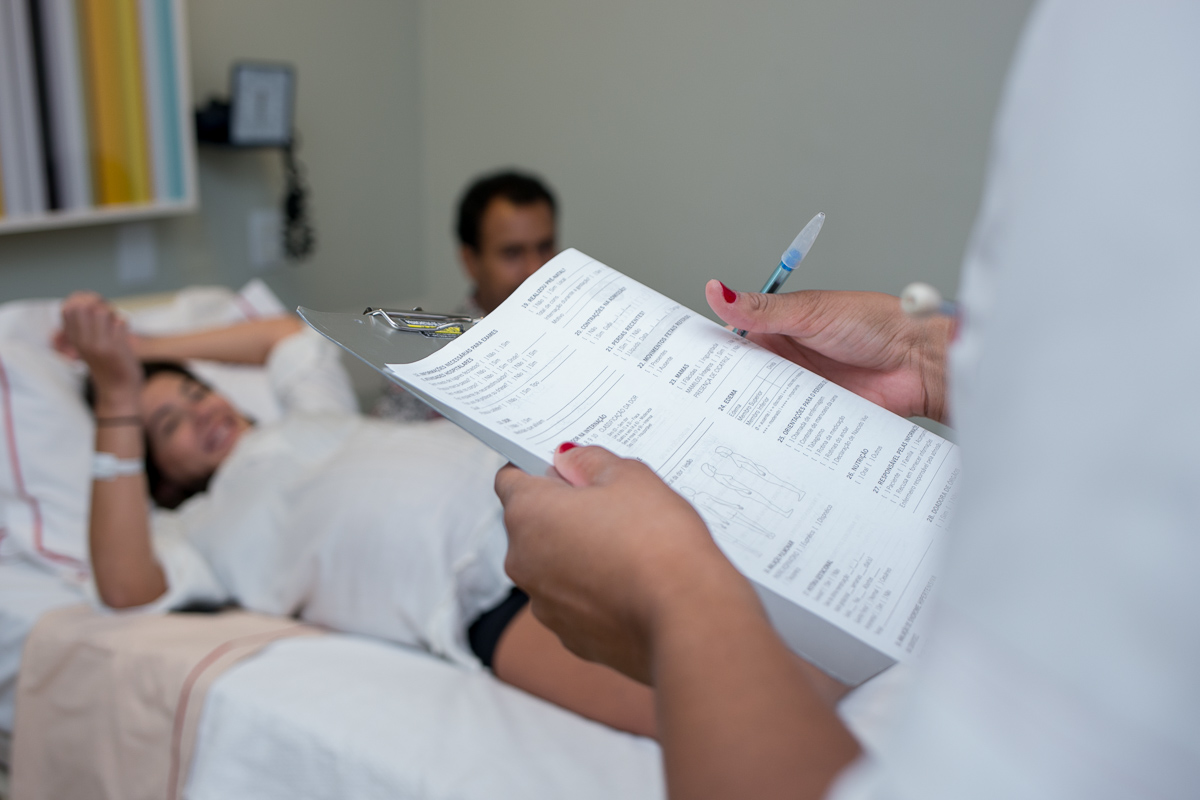 parto, nascimento, vida, baby, nené, recém nascido, pais, mãe, filho, pai, família, amigos, espera, a hora da chegada, hospital, perinatal, rio de janeiro, fotografia de amor, fotografia de família, newborn, cesár