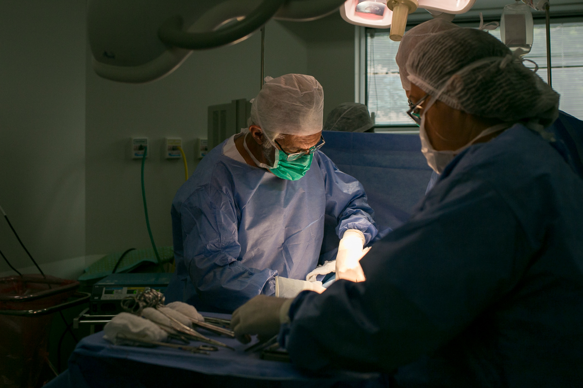 parto, nascimento, vida, baby, nené, recém nascido, pais, mãe, filho, pai, família, amigos, espera, a hora da chegada, hospital, perinatal, rio de janeiro, fotografia de amor, fotografia de família, newborn, cesár