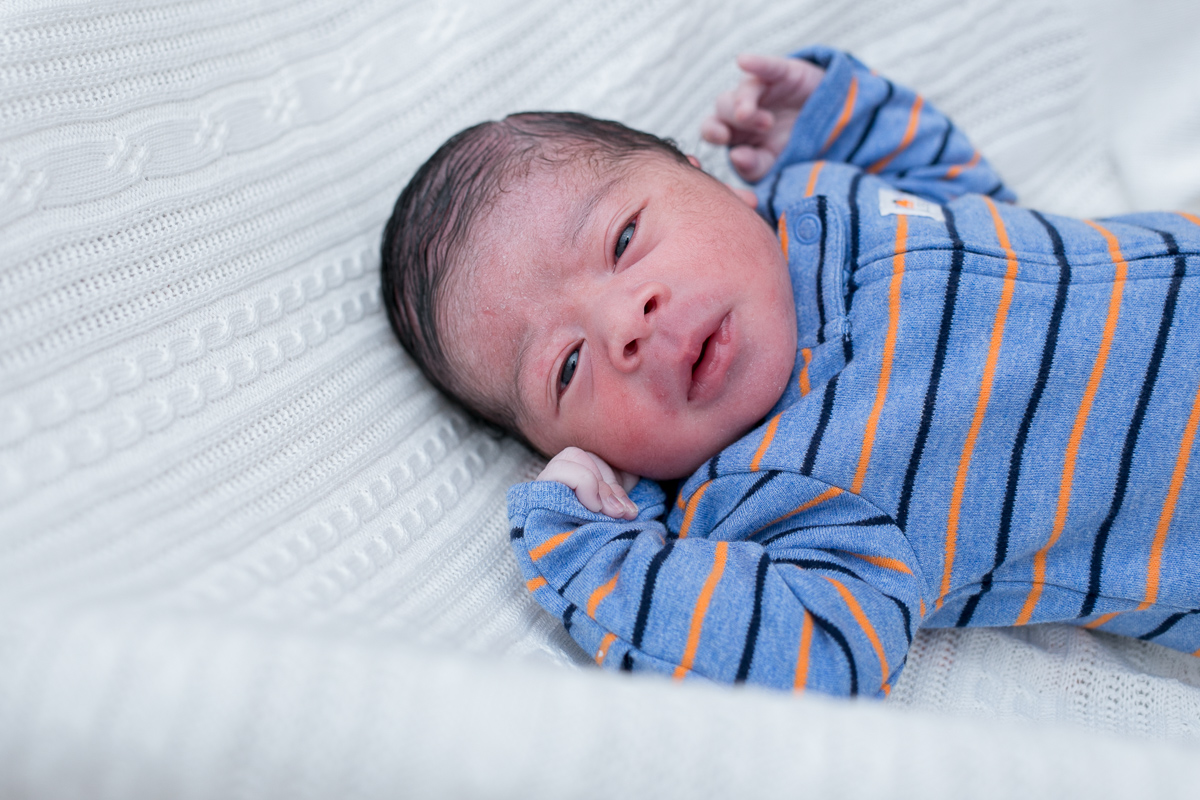 parto, nascimento, vida, baby, nené, recém nascido, pais, mãe, filho, pai, família, amigos, espera, a hora da chegada, hospital, perinatal, rio de janeiro, fotografia de amor, fotografia de família, newborn, cesár