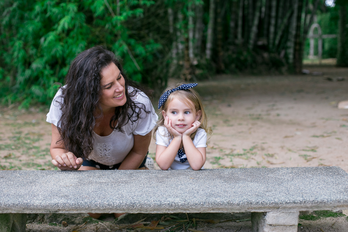 tal mãe, tal filha, ensaio infantil, ensaio família, mãe, amor, bagunça, crianças, alegria, farra, diversão, rio de janeiro, foto mãe e filha, lindas, sorriso, fotografia de amor, dia das mães
