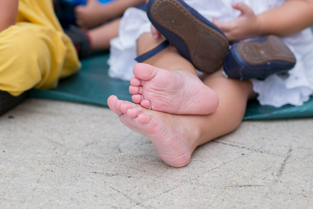 decoração, festa de menina, mundo cor de rosa, paper doll, parabéns, três anos, amigos, família, amor, felicidade, bagunça, circo, pintura, cowboy, parabéns, bolo, bonecas