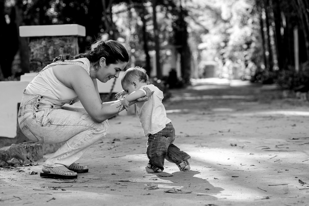 ensaio família, mãe de menino, fotografia de família, fotografia de amor, jardim botânico, irmãos, diversão, alegria, dia feliz