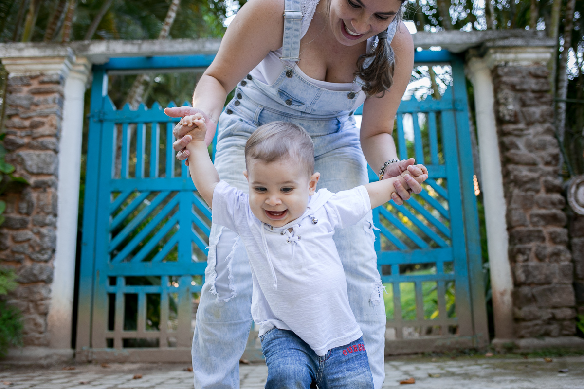 ensaio família, mãe de menino, fotografia de família, fotografia de amor, jardim botânico, irmãos, diversão, alegria, dia feliz