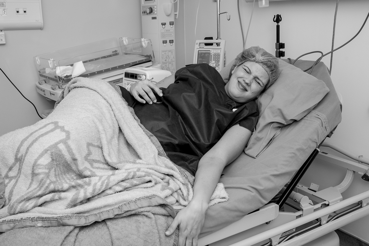 parto normal, fotografia de parto, birth photography, born, baby, mãe, fotografia de amor, família, nascimento