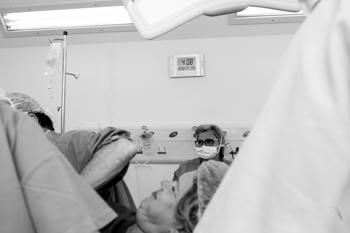 parto normal, fotografia de parto, birth photography, born, baby, mãe, fotografia de amor, família, nascimento