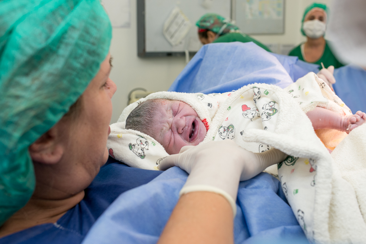 parto normal, fotografia de parto, birth photography, born, baby, mãe, fotografia de amor, família, nascimento