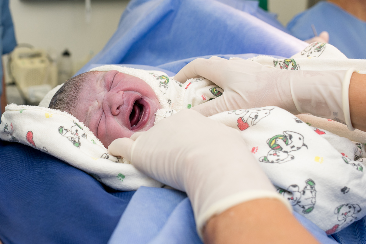 parto normal, fotografia de parto, birth photography, born, baby, mãe, fotografia de amor, família, nascimento