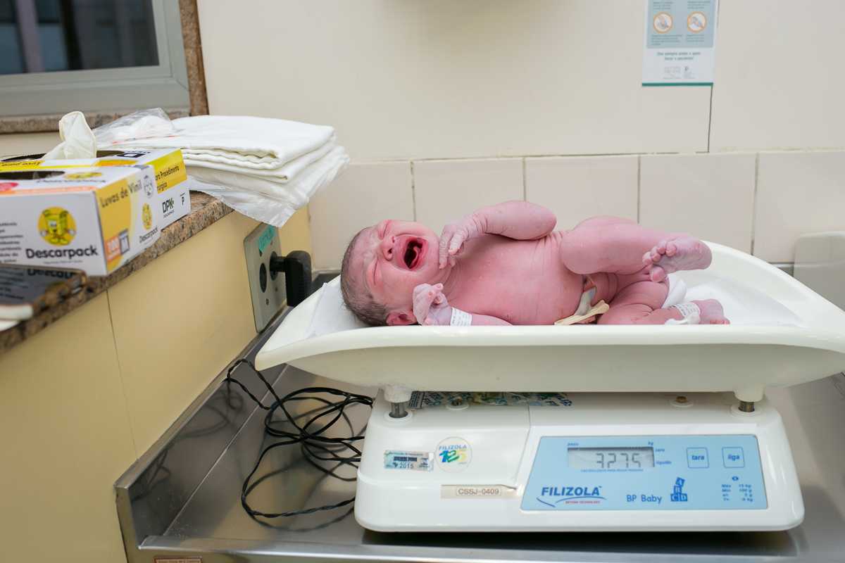 parto normal, fotografia de parto, birth photography, born, baby, mãe, fotografia de amor, família, nascimento