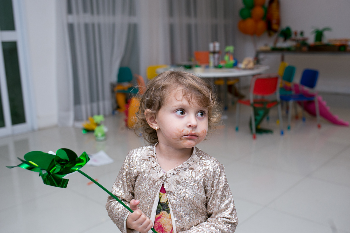 festa infantil, rio de janeiro, festa de menino, dinossauros, decoração, família, bolo, parabéns, fotografia de família