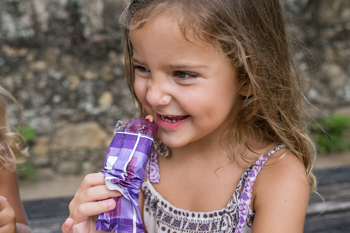 é cada menina linda que eu conheço por aí