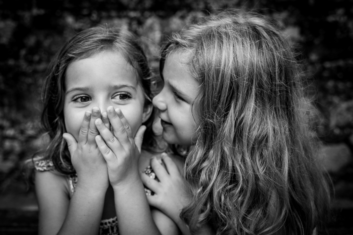 imagina o segredo que a amiga contou