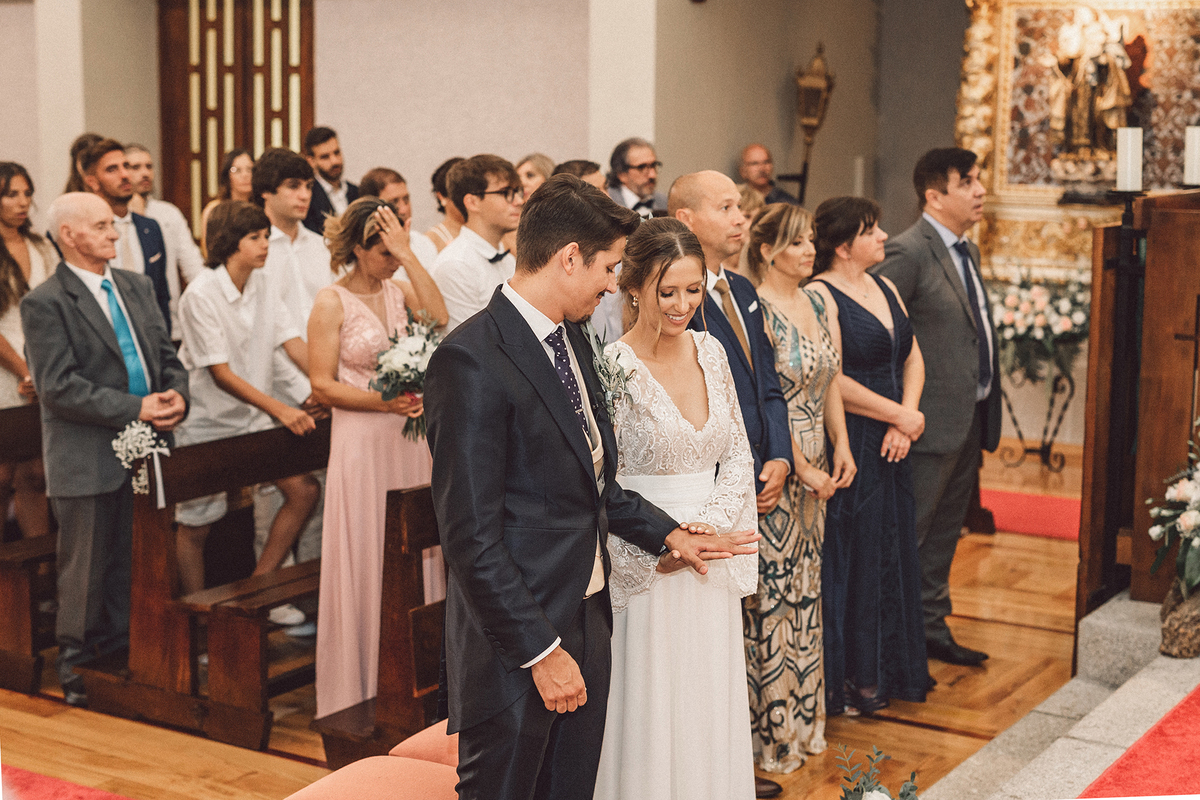 noivos; casamento; marco de canaveses; quinta de alvre; gondomar; wedding; igreja; ; cerimónia; alianças;
