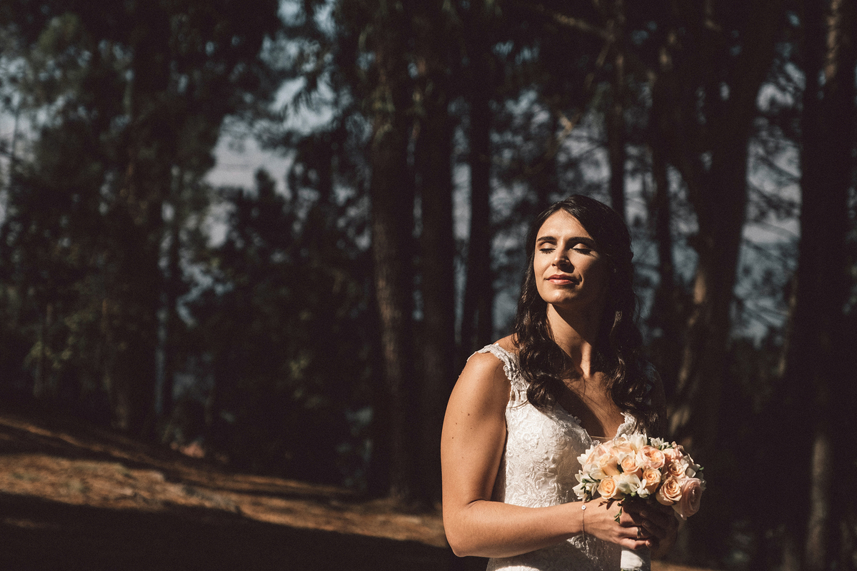 noiva; casamento; marco de canaveses; quinta redolho de cima; lousada; wedding; vestido; flores; ramo; bouquet;