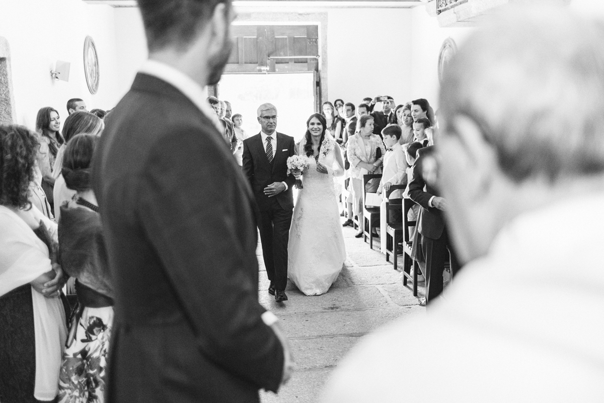 noiva; casamento; marco de canaveses; quinta redolho de cima; lousada; wedding; cerimónia; igreja;