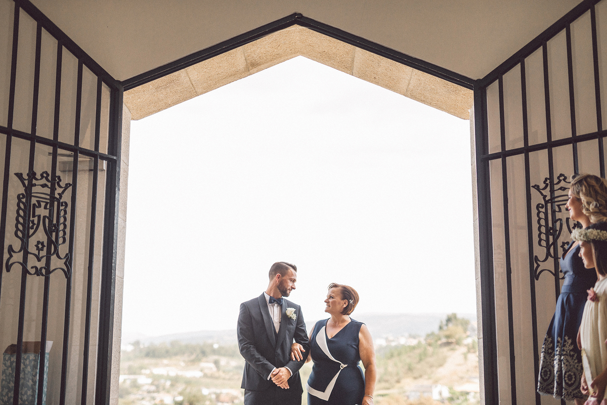 noivo; casamento; felgueiras; casa de anciães; wedding; igreja; convento de avessadas; cerimónia