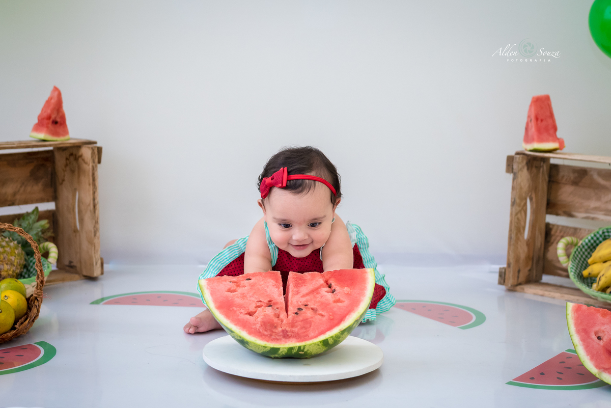 Olha a alegria da Emilly no seu 1º ensaio Smash the Cake