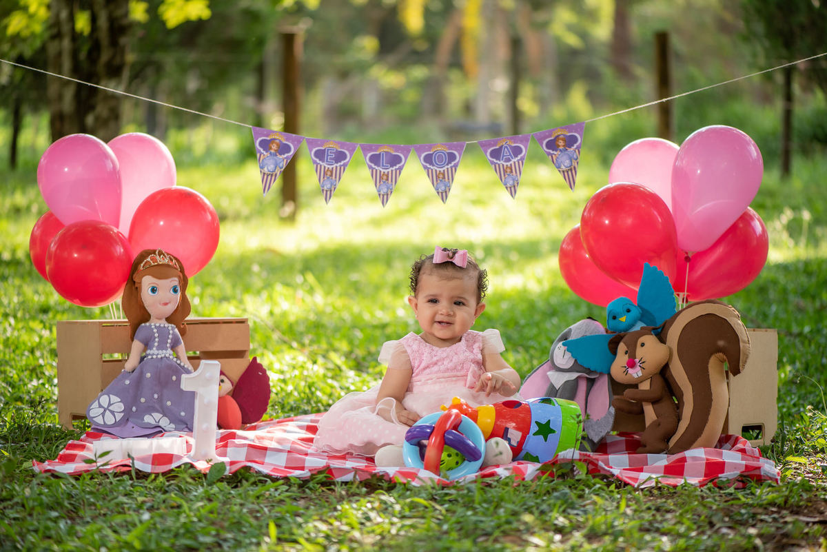 Criança se divertindo em Itanhandu