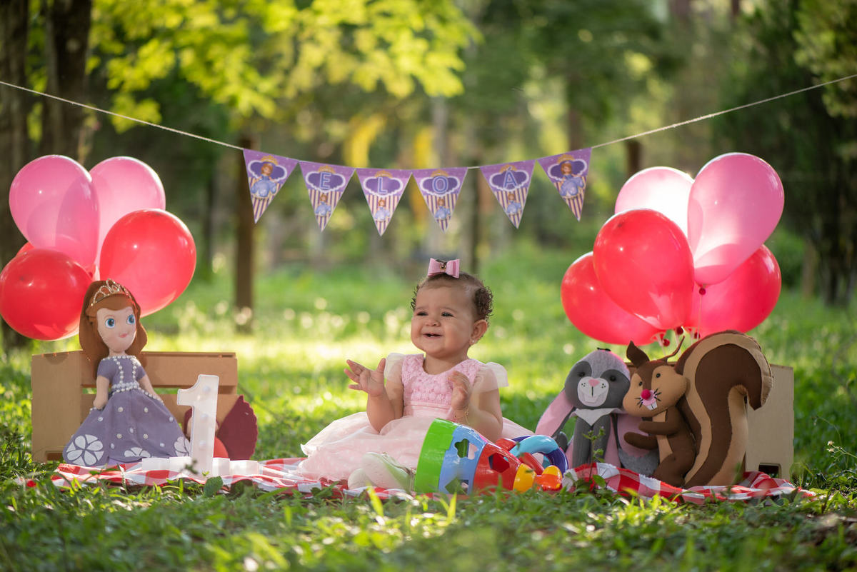 Criança feliz em Itanhandu