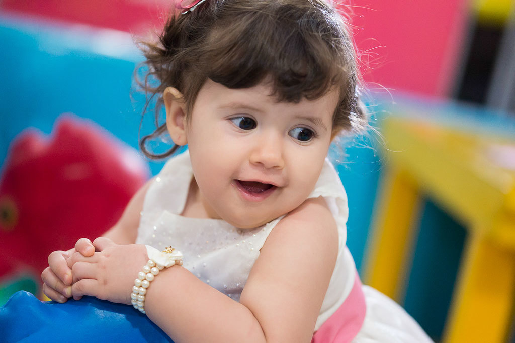 vitória-es, o-mais-legal-cerimonial, fotografia, foto, família, linda, menina, riso, risonha, delicada, brincadeira, alegria