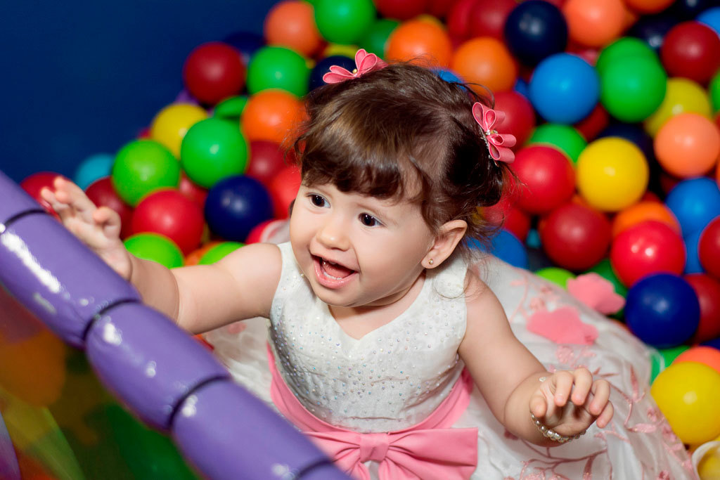 vitória-es, o-mais-legal-cerimonial, fotografia, foto, família, linda, menina, riso, risonha, delicada, brincadeira, alegria