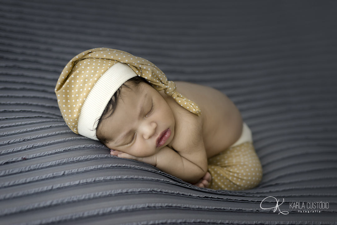 newborn, menino, ninho, soneca, gorro, pijama, bebê, recém nascido, capixaba