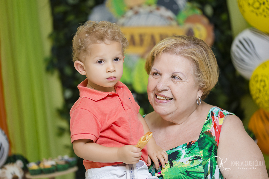Aniversário, amigos, família, festa, bday, festa infantil, aniversário infantil, criança, alegria, decoração, selva, floresta, animais, leão, bolo, girafa, doces, hipopotamo