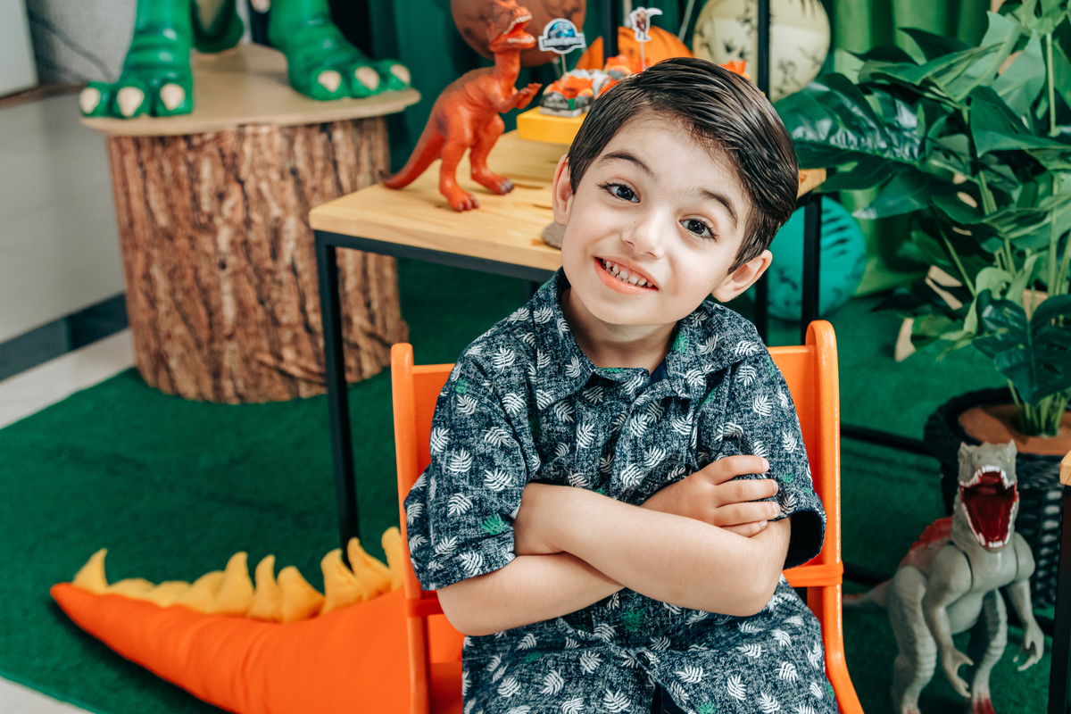 Fotógrafa fotografo de festa infantil aniversário florianópolis são josé palhoça biguaçu sc tema dinossauro decoração