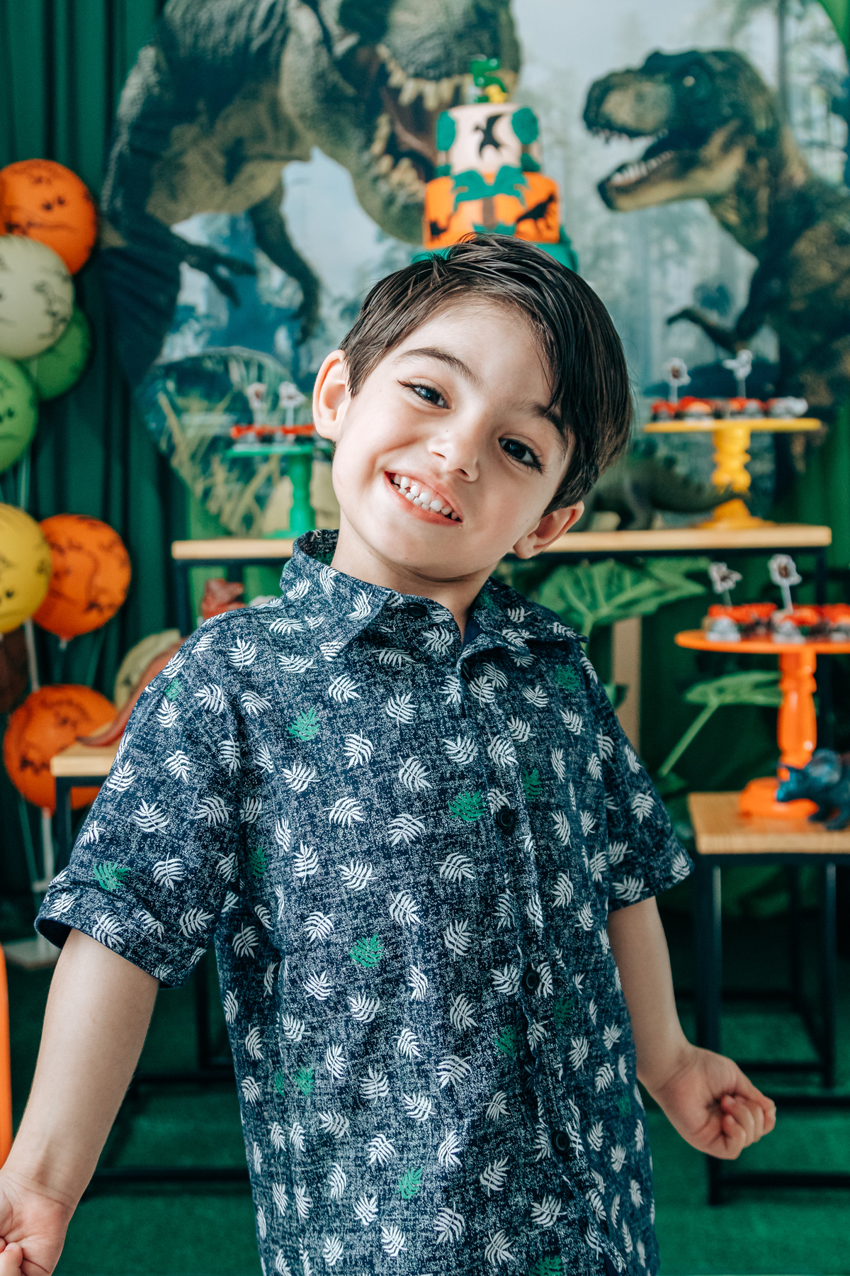 Fotógrafa fotografo de festa infantil aniversário florianópolis são josé palhoça biguaçu sc tema dinossauro decoração