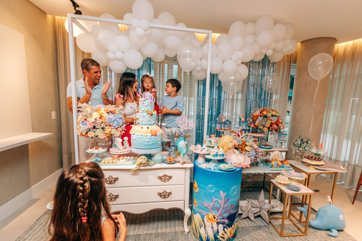 Festa infantil decoração Scotti produções em Florianópolis SC fundo do mar Camille Reis e Daniel Guimarães Fotografa aniversário luxo jurerê cobertura fotográfica Thayane Peters Fotografia