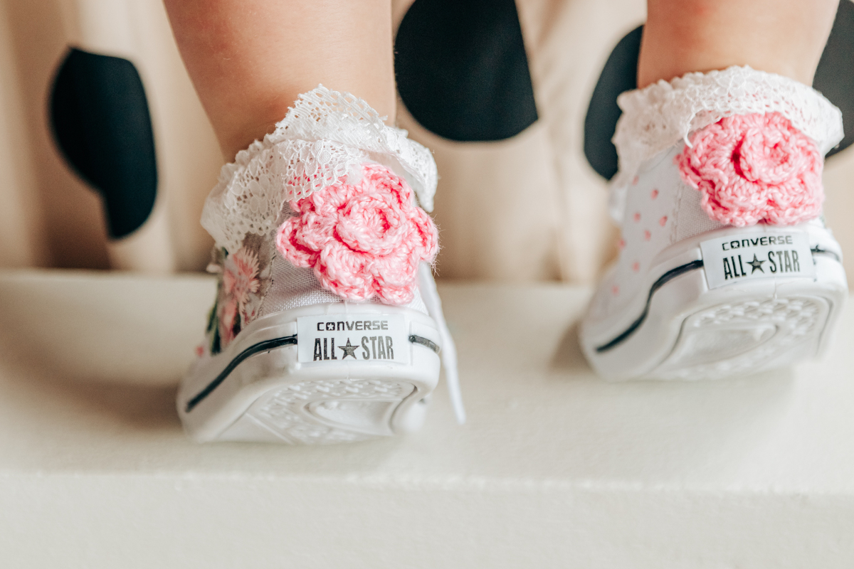 Aniversário infantil decoração luxo galinha pintadinha 1 ano em florianopolis sc scotti produções fotografa thayane peters fotografia especializada em familias doces personalizados all star