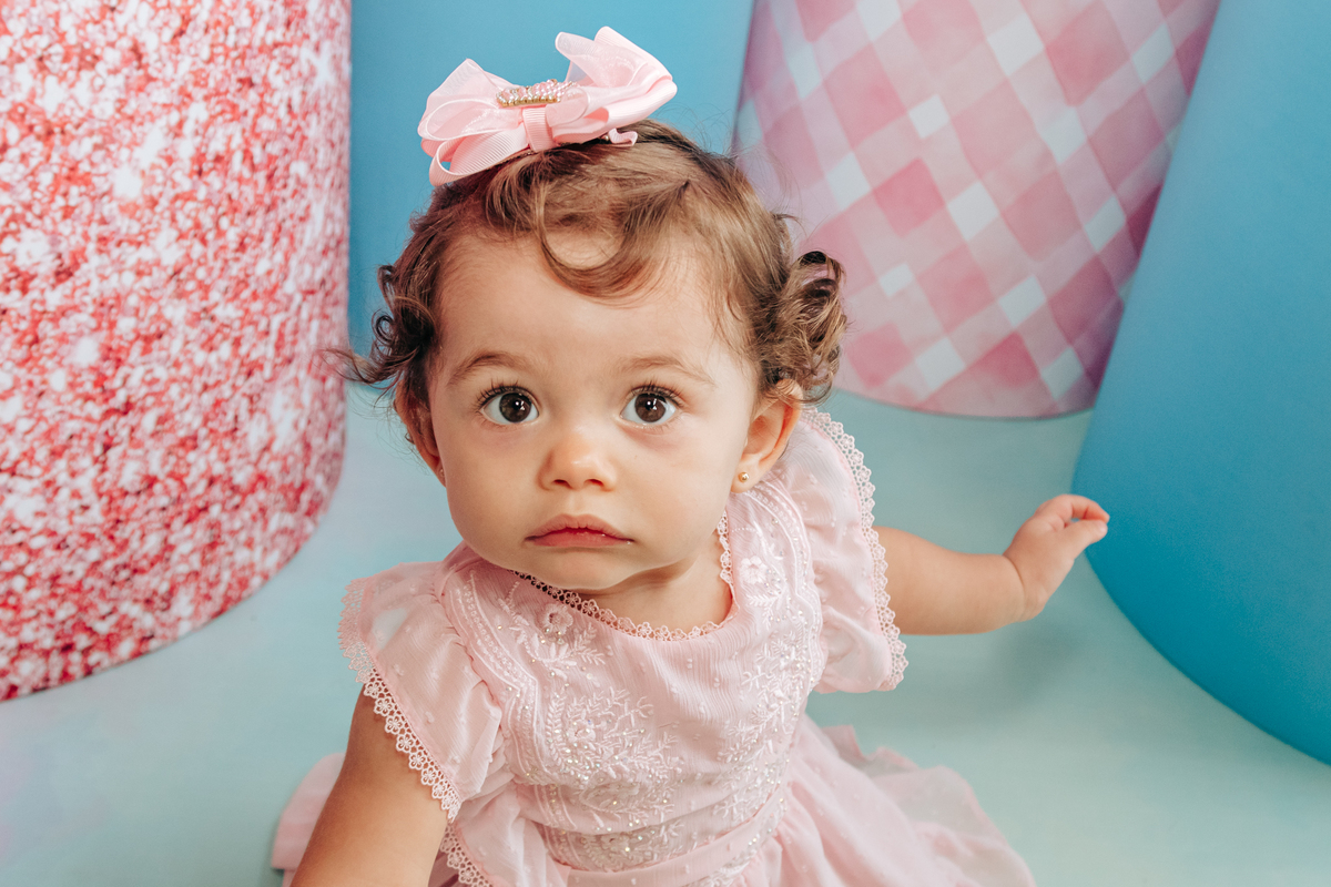 Aniversário infantil decoração luxo galinha pintadinha 1 ano em palhoça florianopolis sc scotti produções fotografa thayane peters fotografia especializada em familias doces personalizados