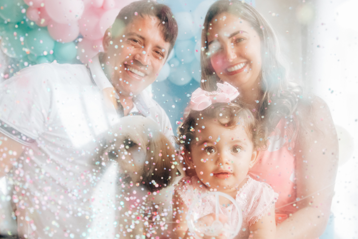 Aniversário infantil decoração luxo galinha pintadinha 1 ano em florianopolis sc scotti produções fotografa thayane peters fotografia especializada em familias doces personalizados balão