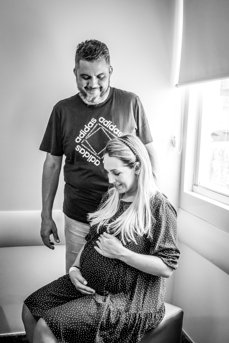 Fotografia e video de parto cesárea na clinica maternidade Santa Helena em florianópolis fotografa palhoça Thayane Peters Fotografia especializada em 