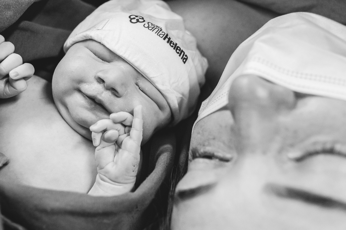 foto nascimento Clara na maternidade Santa Helena em Florianópolis