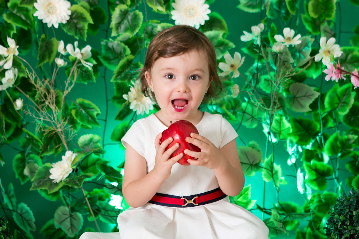 Ensaio smash the cake branca de neve