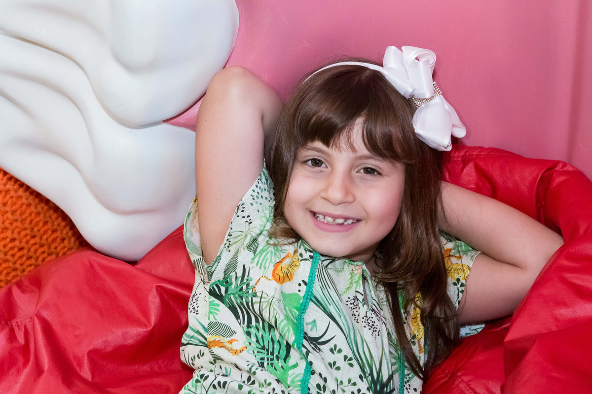 sorriso feliz de menina