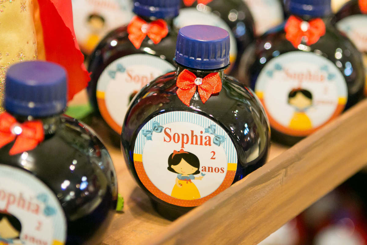 decoração festa infantil tema branca de neve no Buffet Miniland, Tatuapé