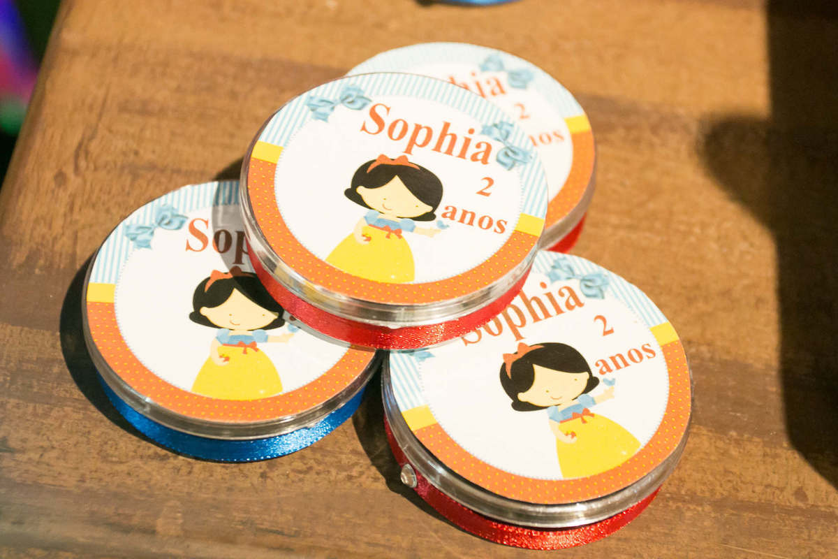 decoração festa infantil tema branca de neve no Buffet Miniland, Tatuapé