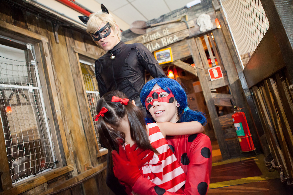 festa infantil - Buffet Miniland -festa menina Laybug