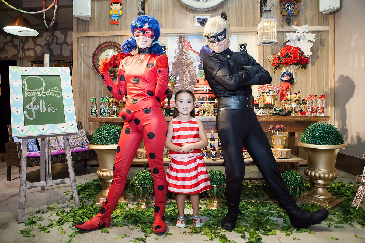 festa infantil - Buffet Miniland -festa menina Laybug