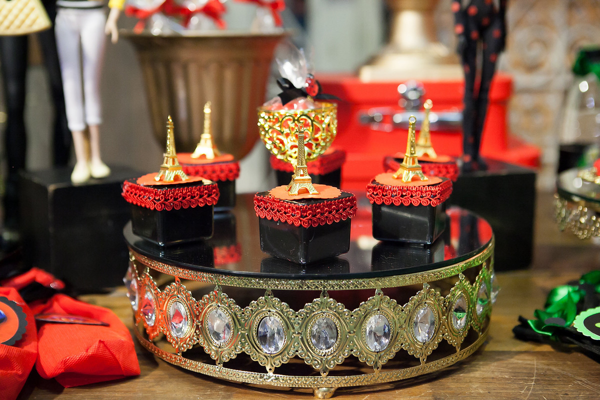 Buffet Miniland - decoração Marcia Colonese