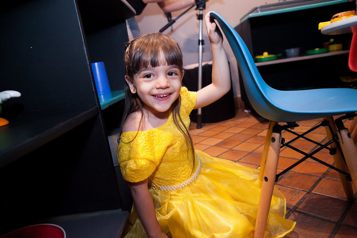 festa de menina , a bela e a fera , buffet Miniland, 