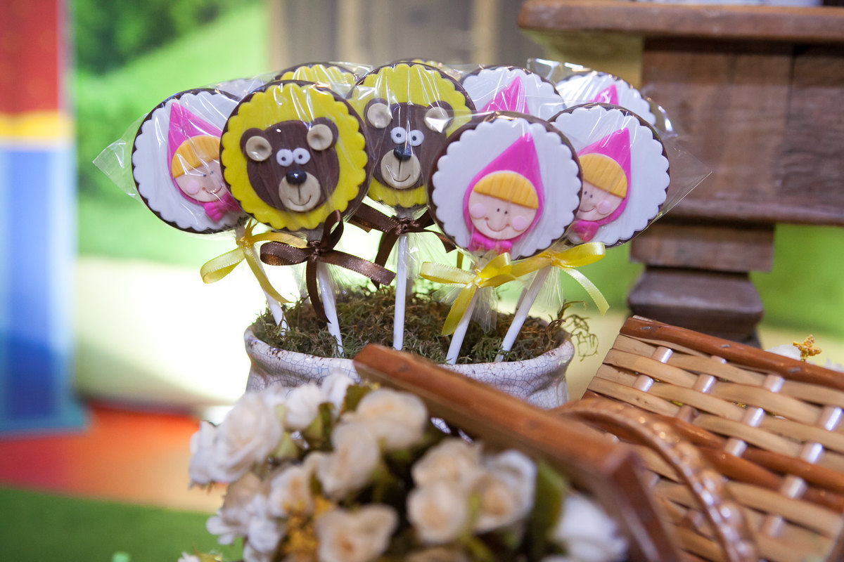 festa infantil, aniversário de 3 anos, menina, casa x , ipiranga , fotografo de criança e bebê , leão studio , flavio leao , xuxa, decoração festa marsha e o urso