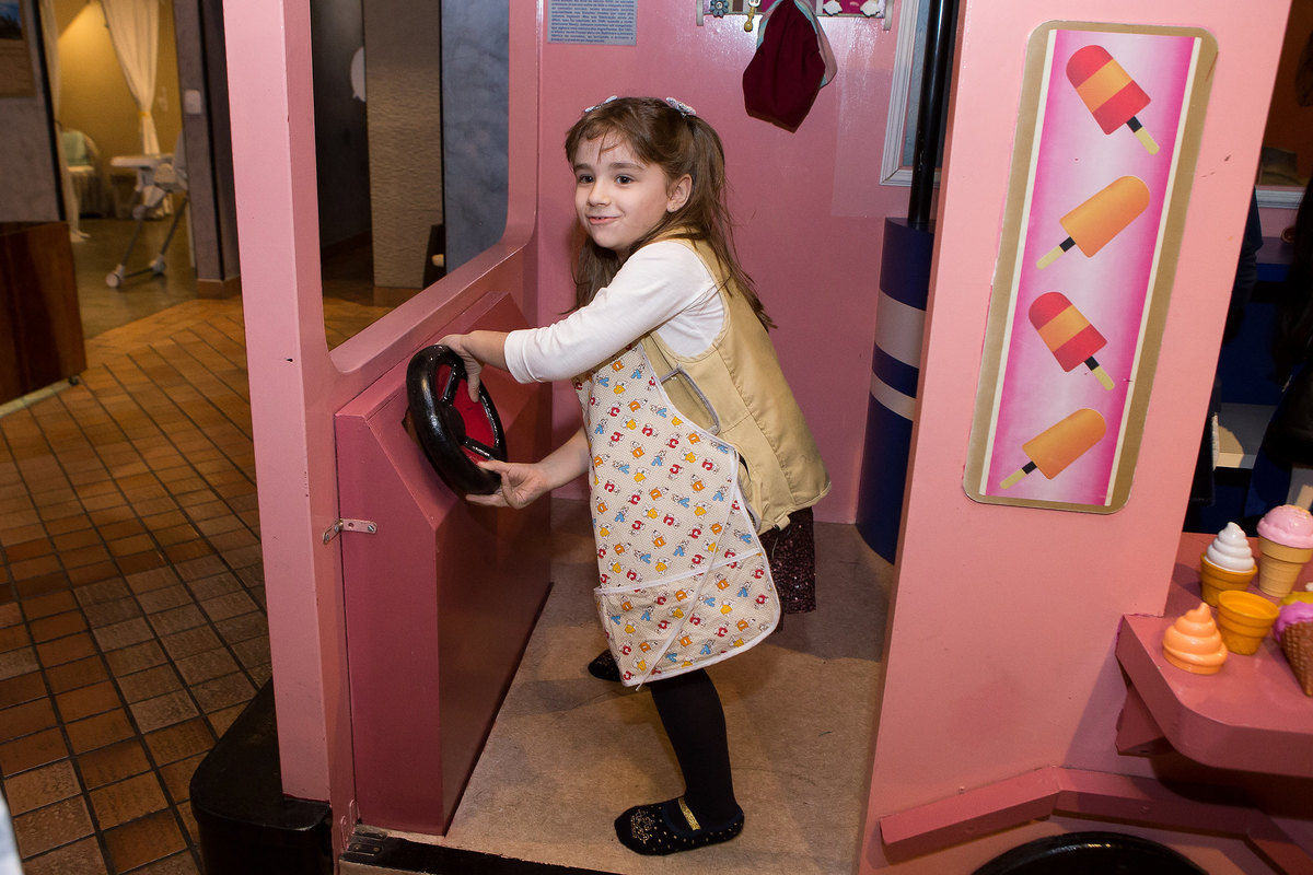 aniversário de menina, buffet miniland, tatuapé, festa de 5 anos, buffet infantil , tema LOL 