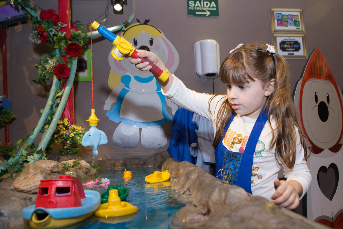 aniversário de menina, buffet miniland, tatuapé, festa de 5 anos, buffet infantil , tema LOL 